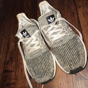 Women’s Black, White, and Grey Adidas Tennis Shoes